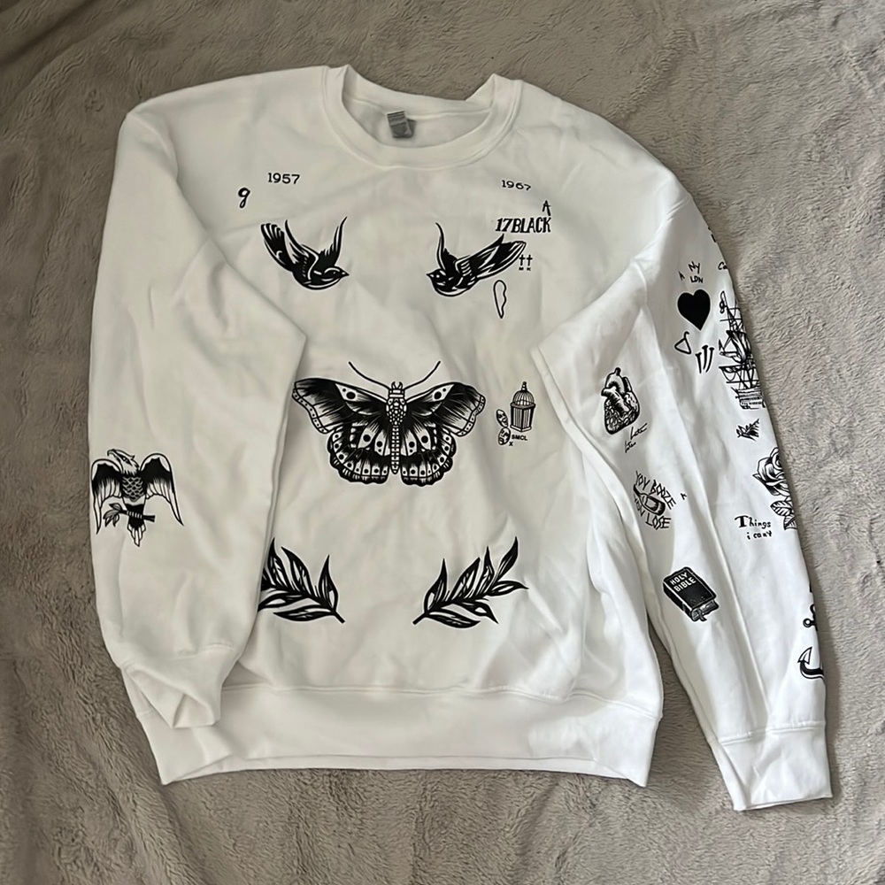 Harry styles tour sweatshirt